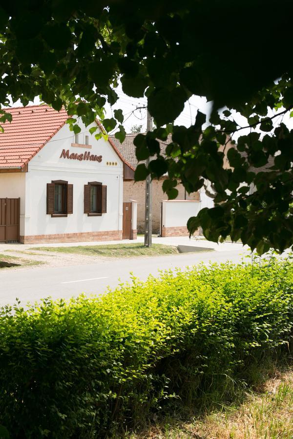 Hotel Maushaus Vemend Exteriér fotografie